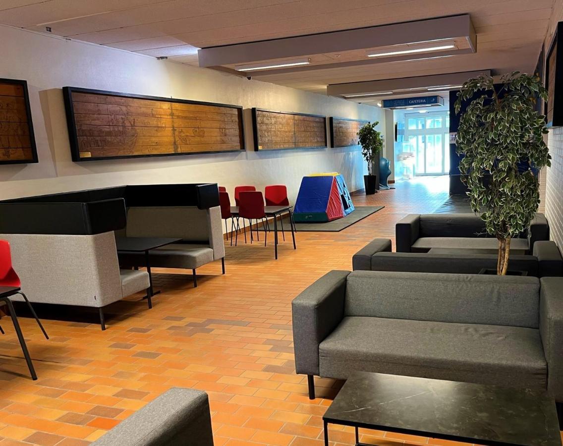 Hirtshals Idraetscenter - Vandrehjem - Hostel ภายนอก รูปภาพ