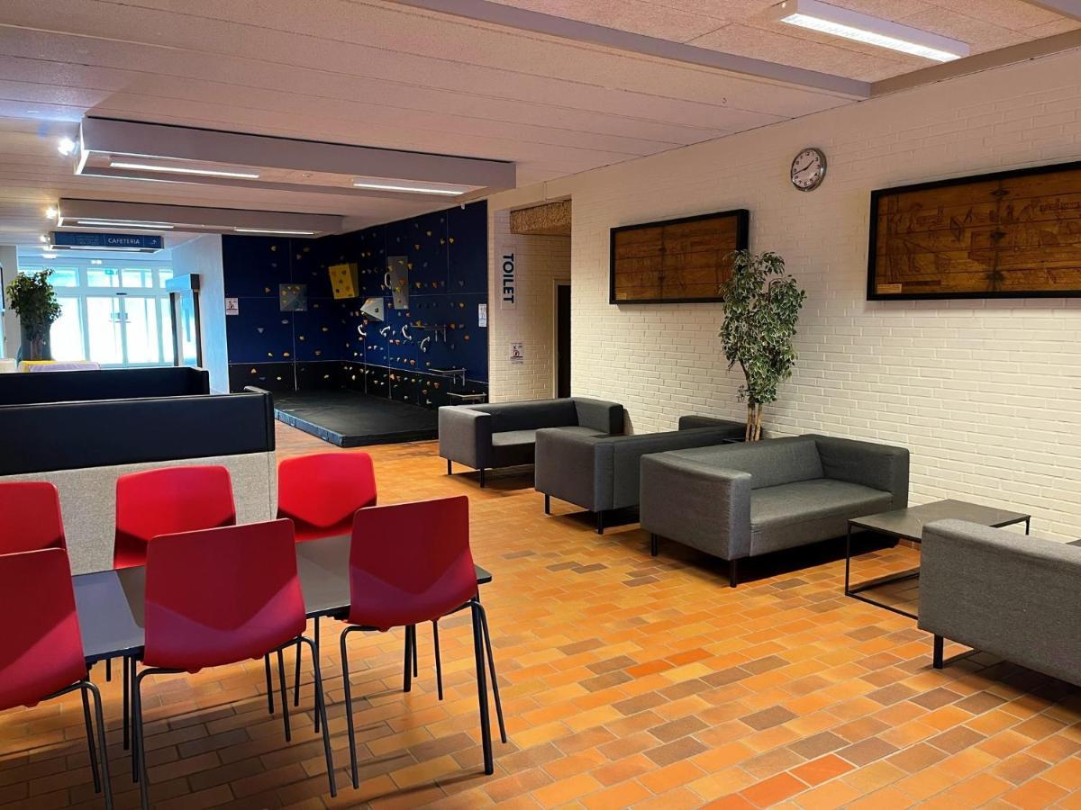 Hirtshals Idraetscenter - Vandrehjem - Hostel ภายนอก รูปภาพ