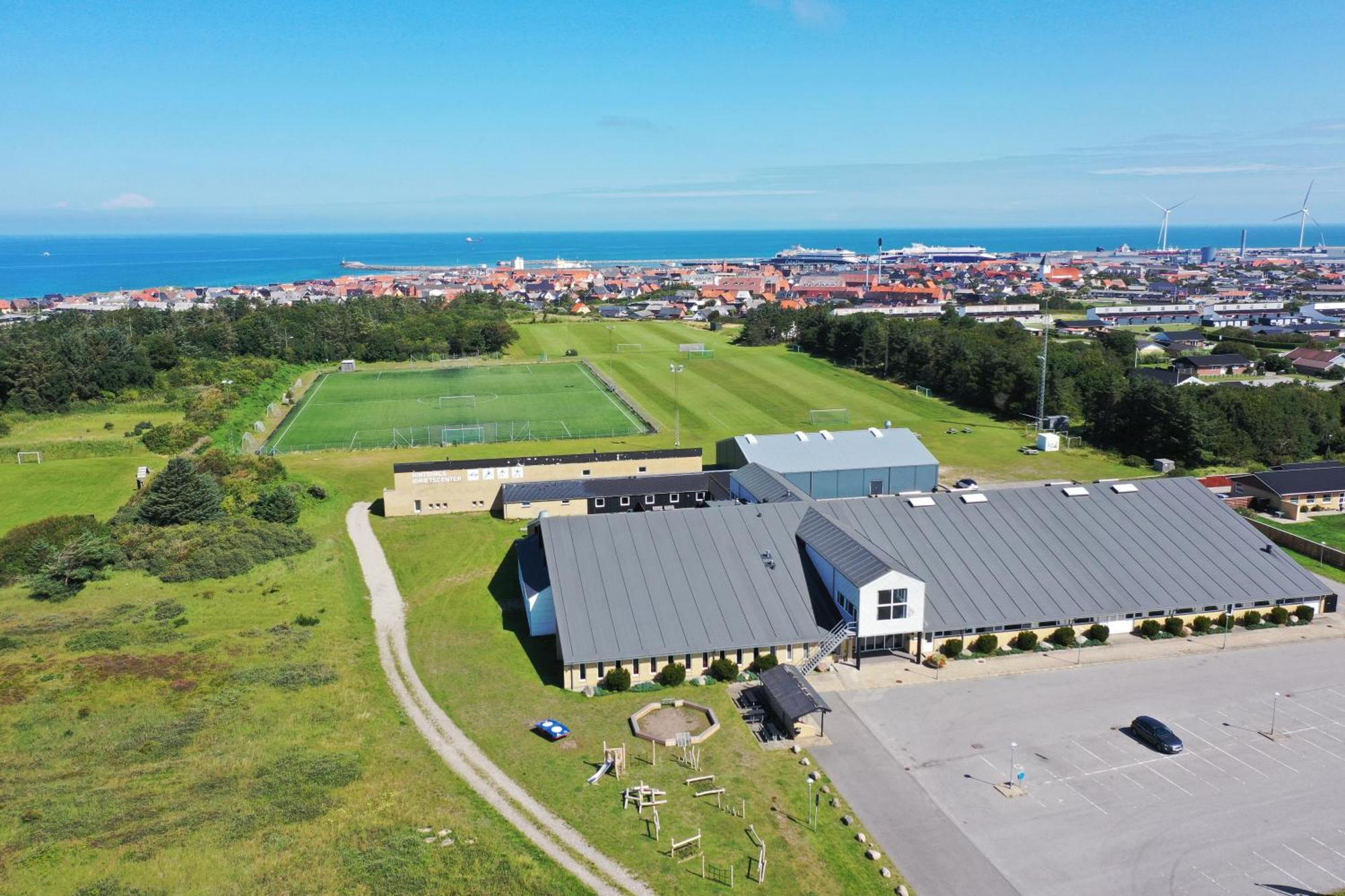 Hirtshals Idraetscenter - Vandrehjem - Hostel ภายนอก รูปภาพ